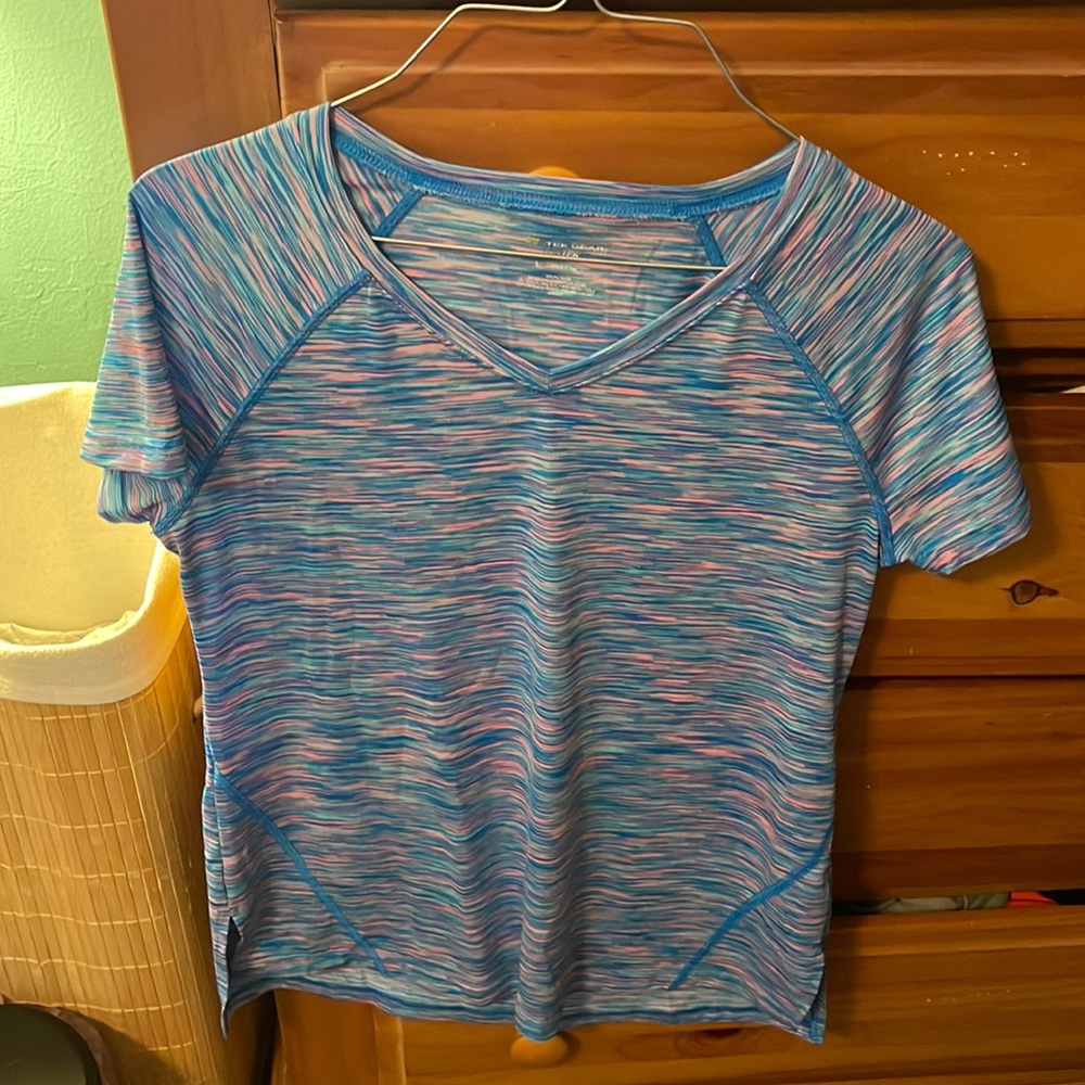 Tek Gear T shirt